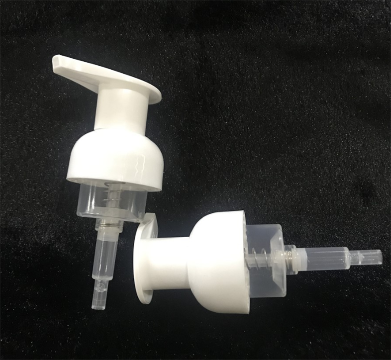 Manufacturers custom 40 teeth cosmetic cleansing foam 40/410pump head shower hand sanitizer plastic foam pump head wholesale